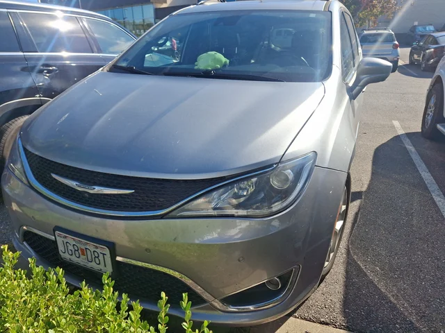 2020 Chrysler Pacifica Touring L Plus 35th Anniversary