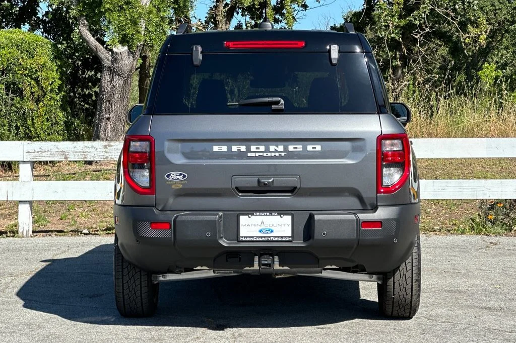 New 2026 Gray Metallic Ford Badlands® image 5
