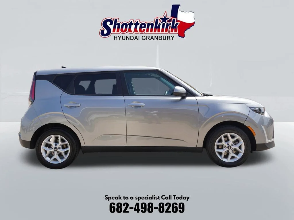 Used 2024 Gray Kia LX image 5