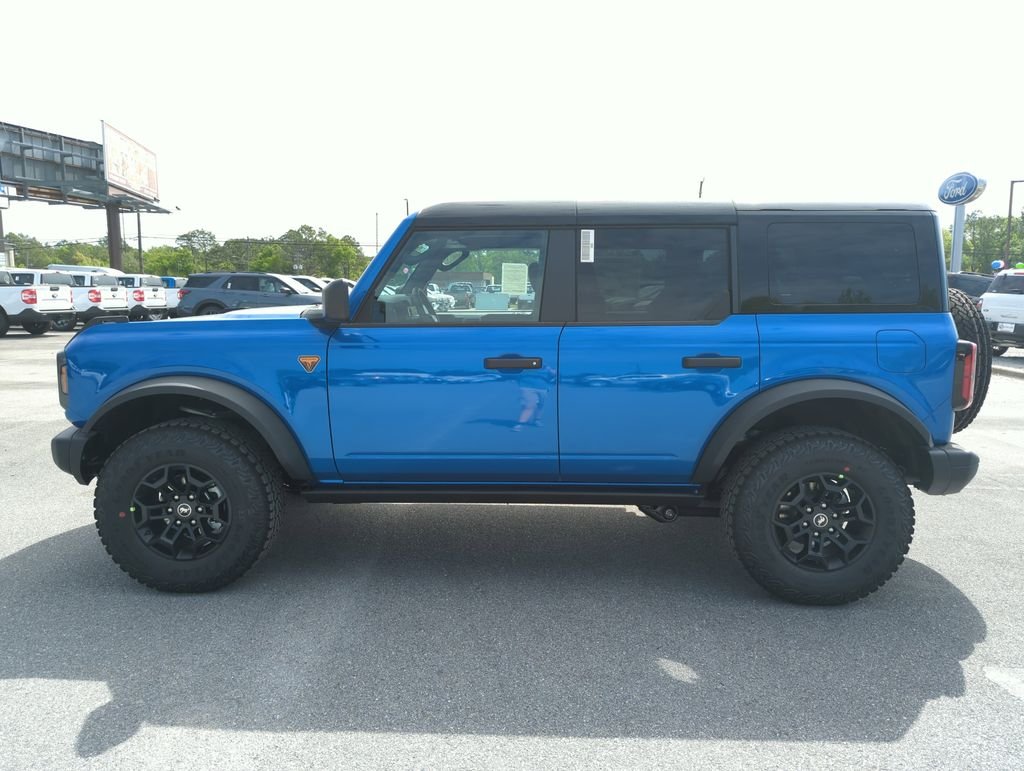 New 2026 Velocity Blue Metallic Ford Badlands® image 4