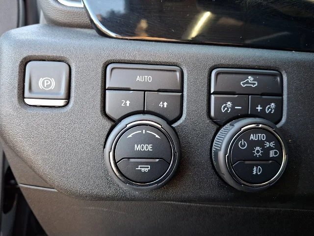 Used 2024 Gray Chevrolet RST image 26
