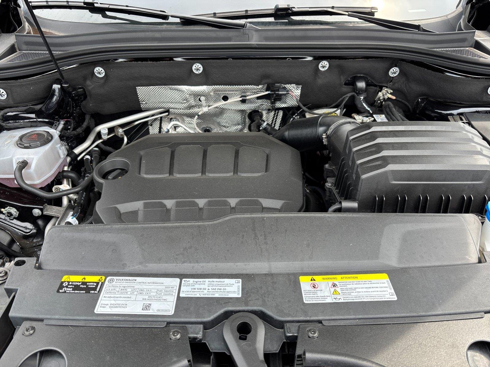 Used 2025  Volkswagen 2.0T Peak Edition 4Motion image 9
