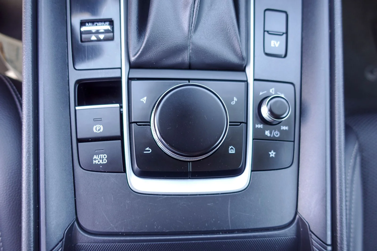 Certified Used 2025 Jet Black Mazda Preferred image 24