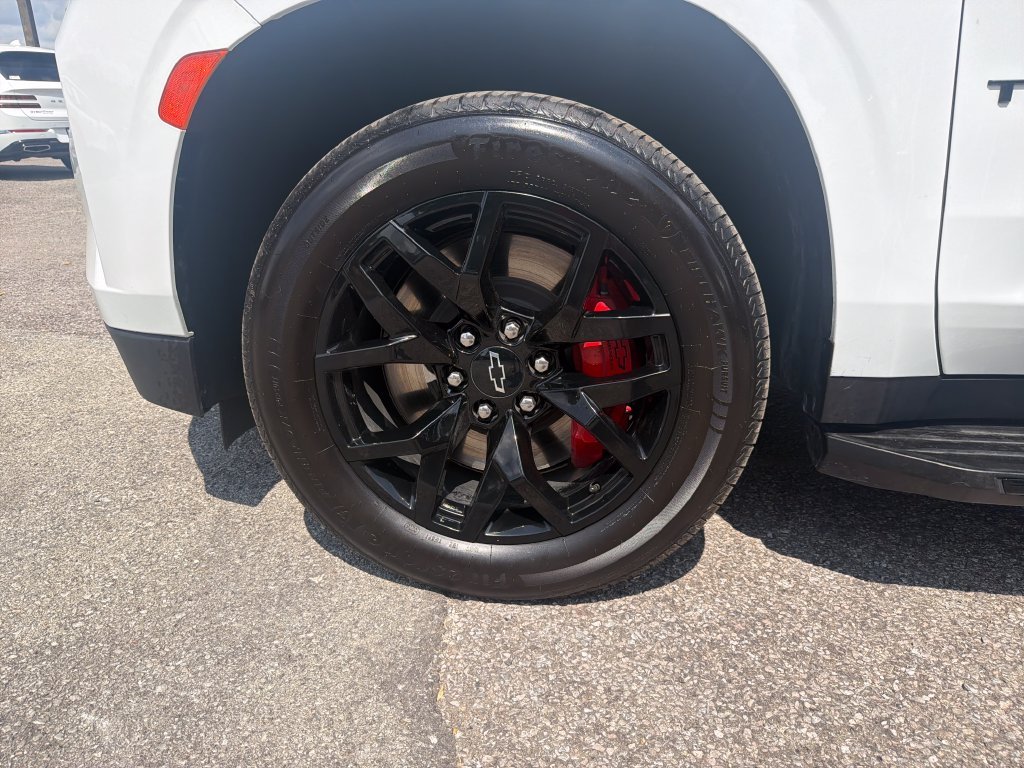 Used 2024 White Chevrolet RST image 11