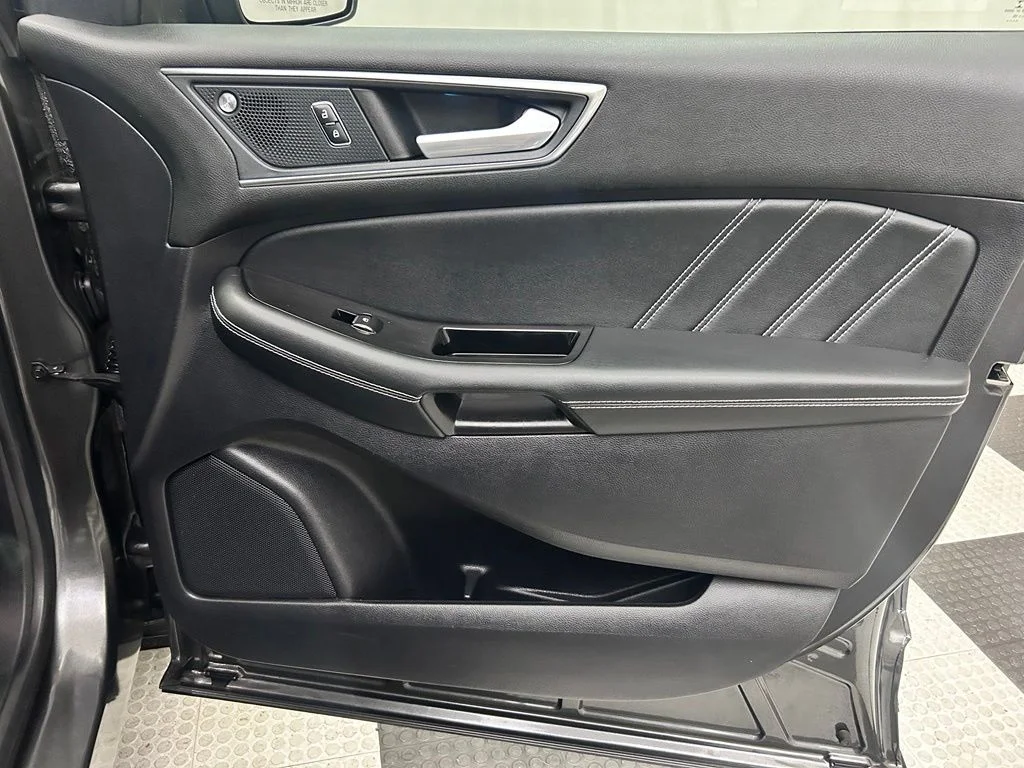 Used 2019 Gray Ford ST image 16