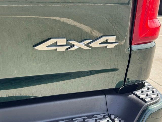 New 2026 Serrano-Green Metallic Exterior Paint RAM Laramie image 36