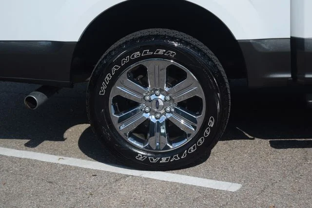 Used 2018 White Ford XLT image 27