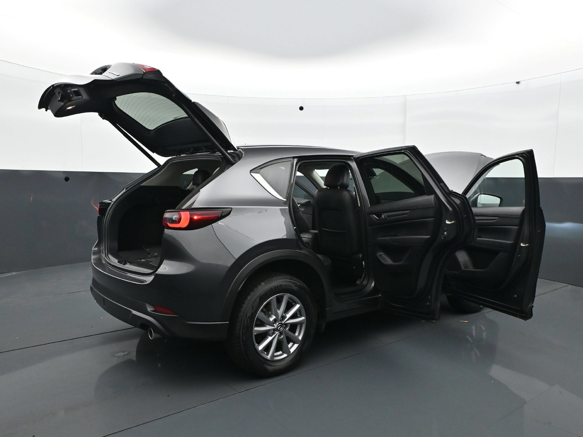 Used 2023 Machine Gray Metallic Mazda 2.5 S Preferred Package image 37