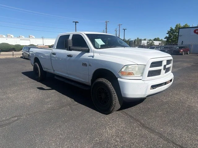 Used 2012 White Ram ST image 11