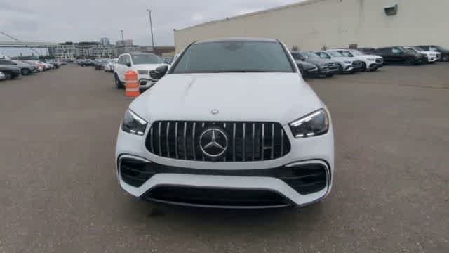 New 2026 MANUFAKTUR Moonlight White Metallic Mercedes-Benz AMG® GLE 63 S 4MATIC+ Coupe image 3