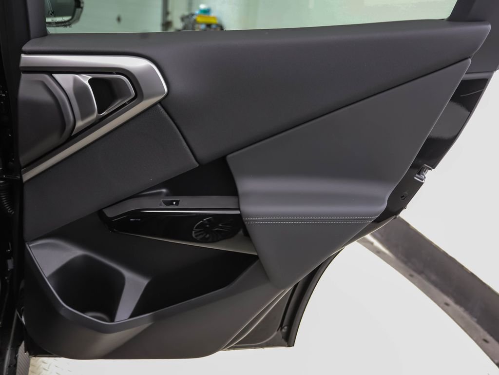 New 2026 Black Sapphire Metallic BMW 30 xDrive image 25