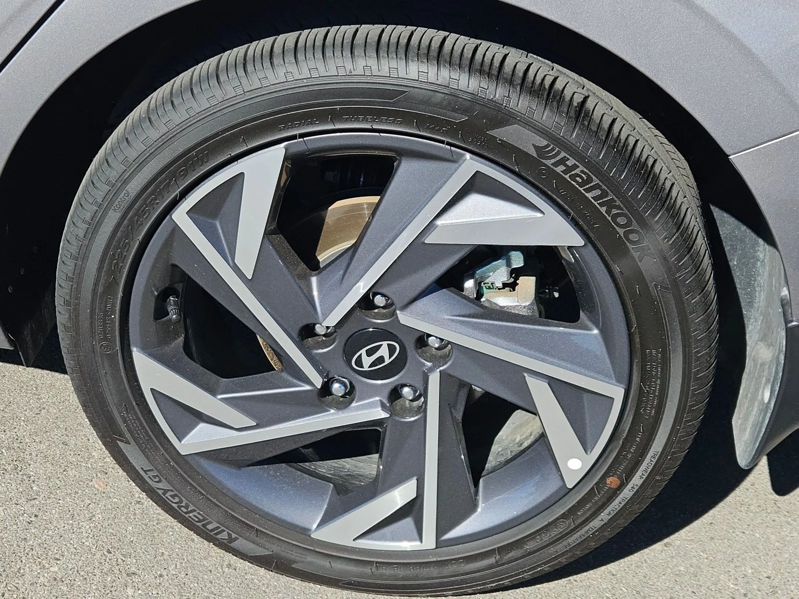 2025 Hyundai Elantra Blue - Photo 22