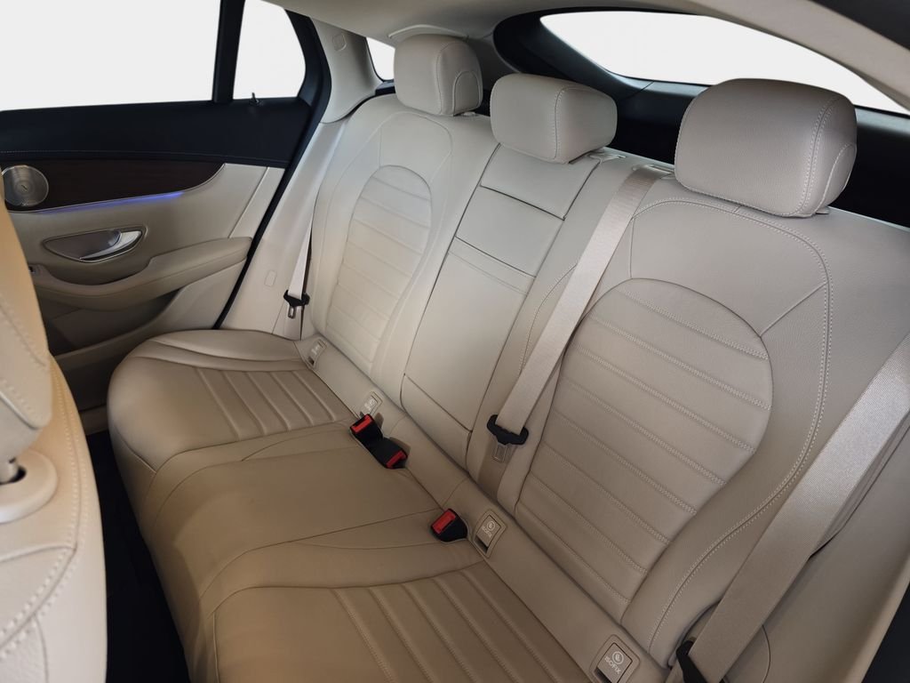 Used 2021  Mercedes-Benz GLC 300 Coupe image 16