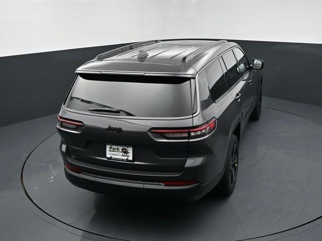 New 2026 Baltic Gray Metallic Clear-Coat Exterior Paint Jeep Limited image 17