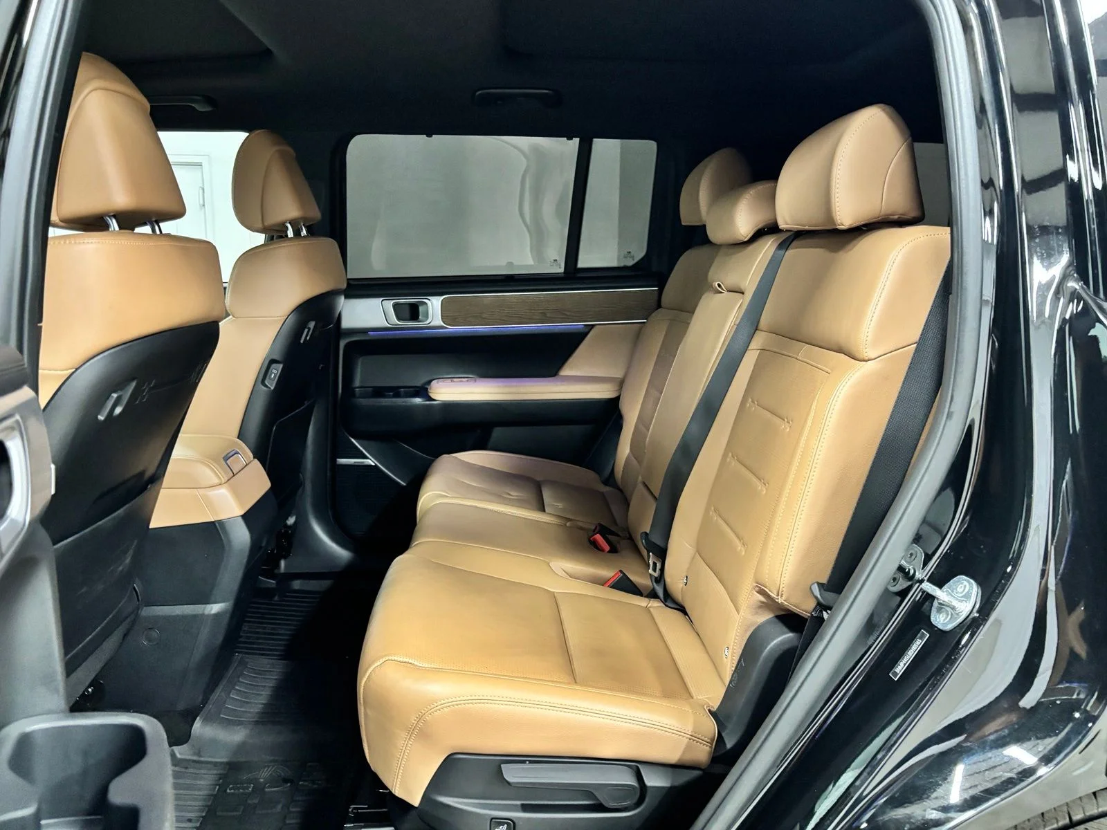 Used 2025 Black Hyundai Limited image 20
