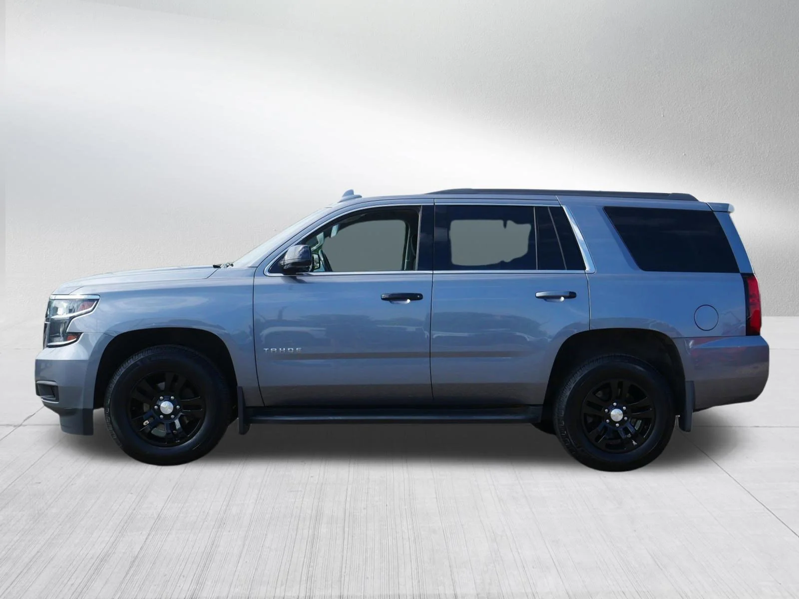 Used 2018 Satin Steel Metallic Chevrolet LS image 4