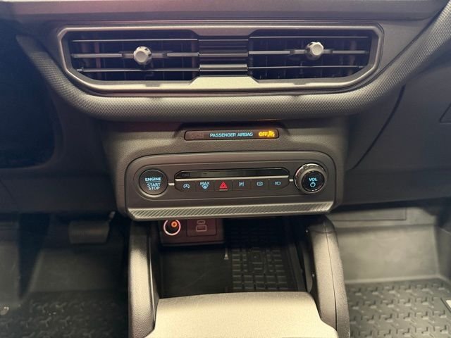 New 2025 Carbonized Gray Metallic Ford Badlands® image 34
