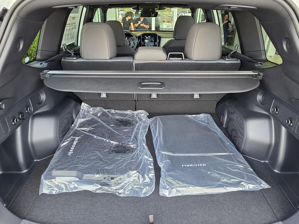 New 2026 CRYSTAL WHITE PEARL Subaru Premium image 14