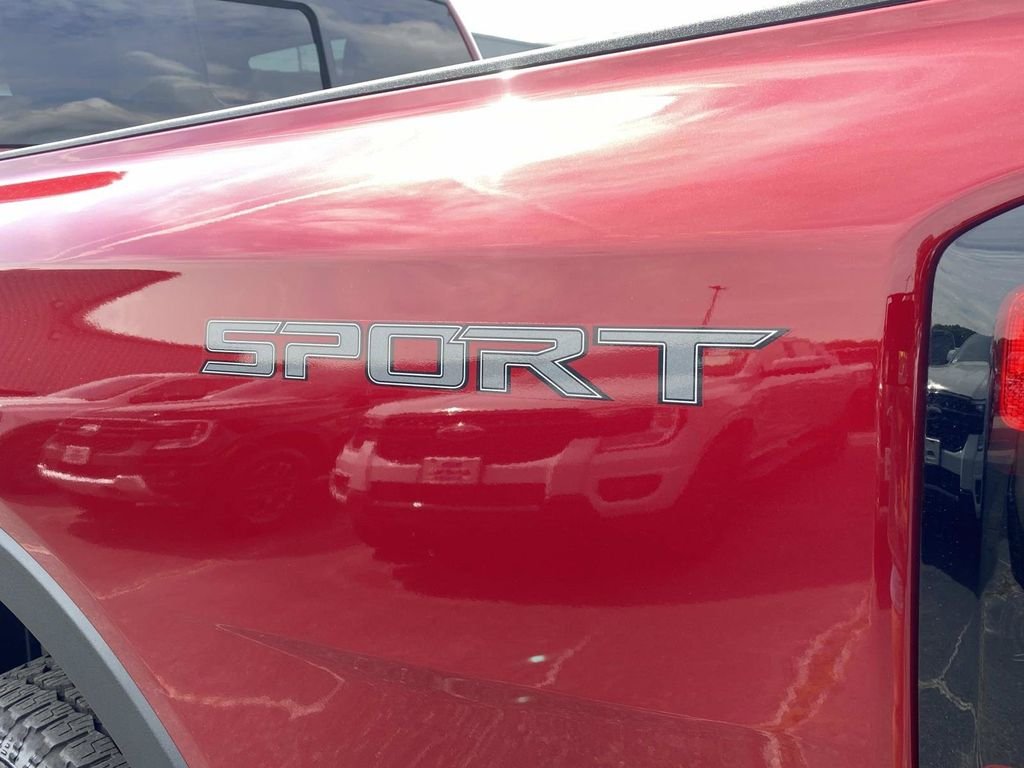 New 2026 Ruby Red Metallic Tinted Clearcoat Ford XLT image 5