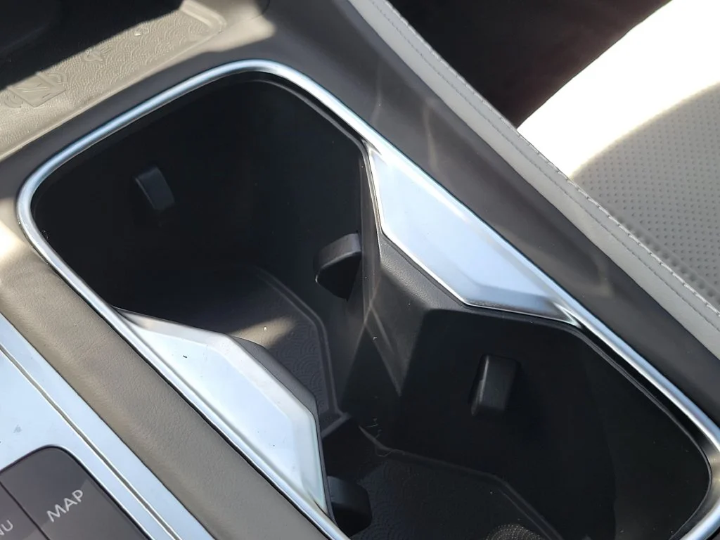 New 2027 RADIANT WHITE INFINITI Luxe AWD image 23