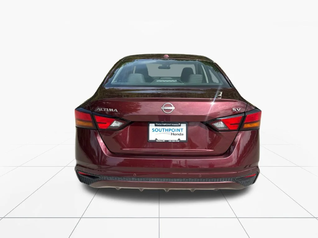 Used 2024 Garnet Pearl Nissan 2.5 SV image 7