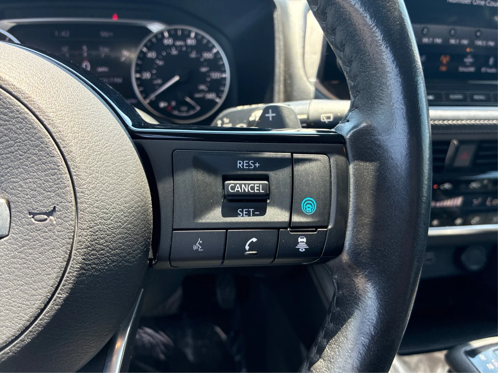 Used 2021 Brilliant Silver / Black Nissan SL image 24