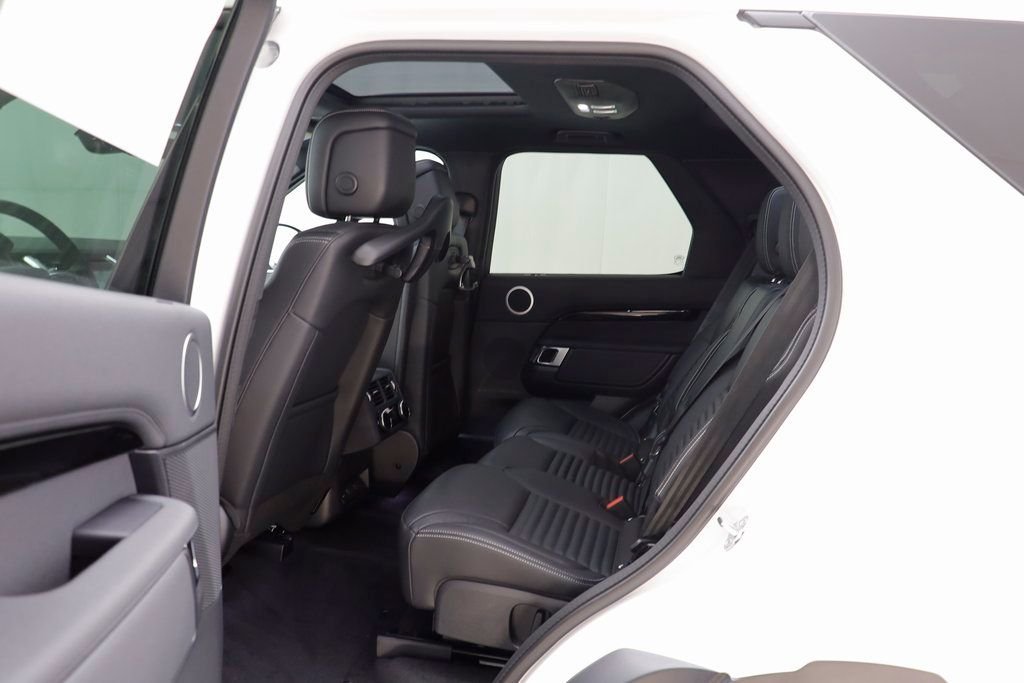 2025 Land Rover Discovery S - Photo 15