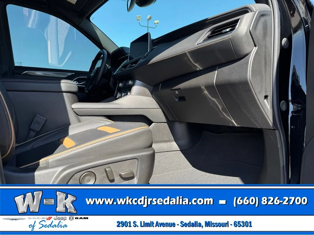 Used 2024 Black GMC AT4 image 25