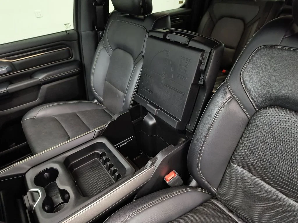 Used 2020 Ivory Tri-Coat Pearl Ram Sport image 29