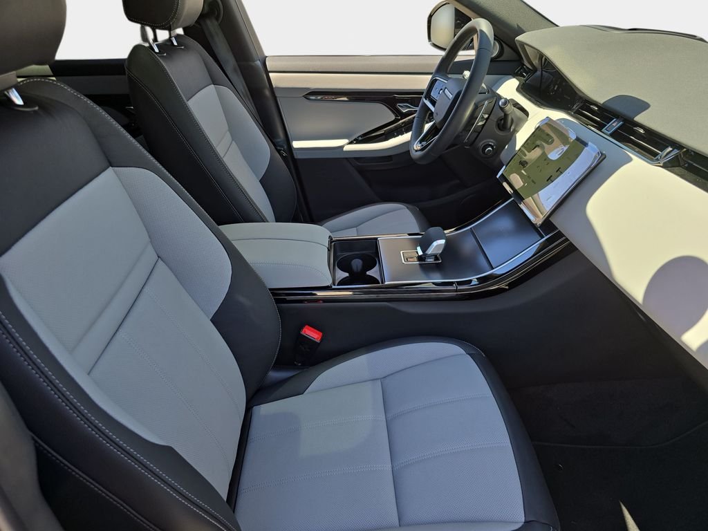 New 2026 Tribeca Blue Land Rover Hoxton Edition image 10
