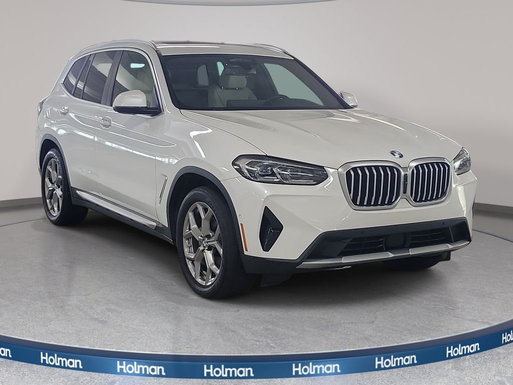 Certified Used 2024 Mineral White Metallic BMW sDrive30i image 4