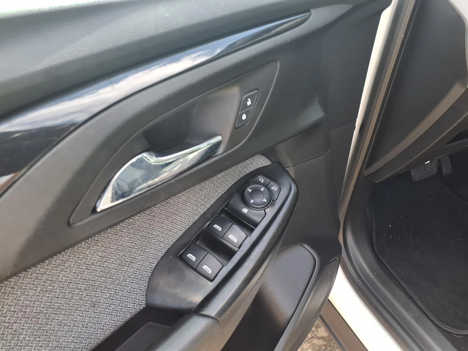 Used 2021 Beige Chevrolet LS image 14
