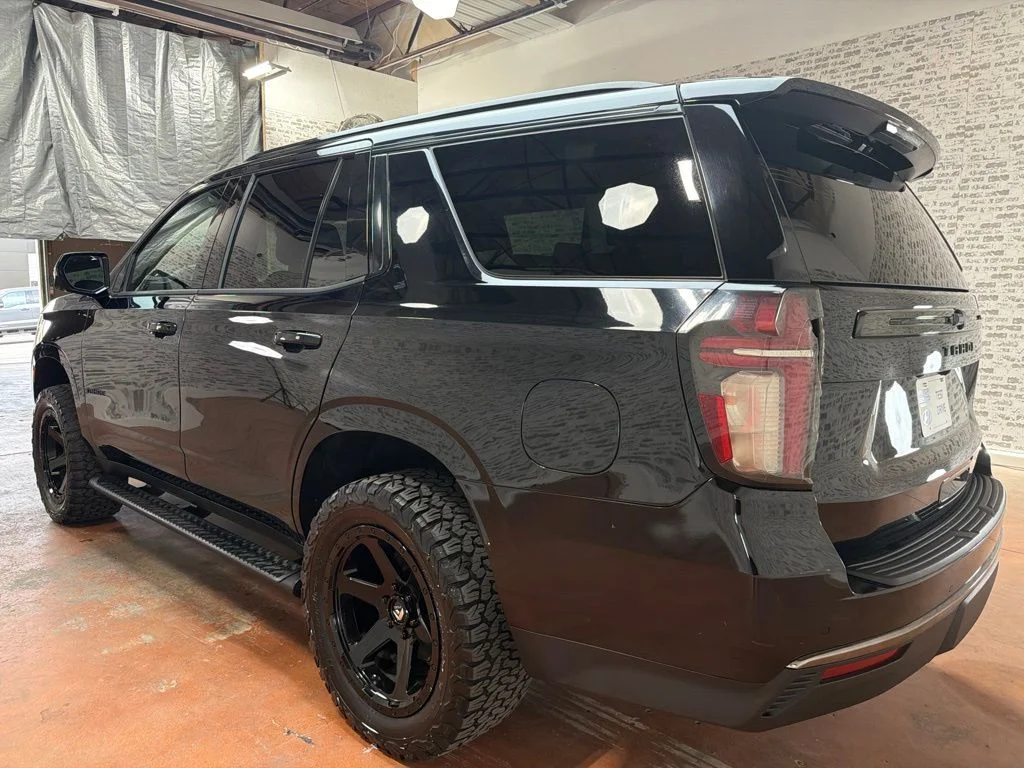 Used 2021 Black Chevrolet Z71 image 5
