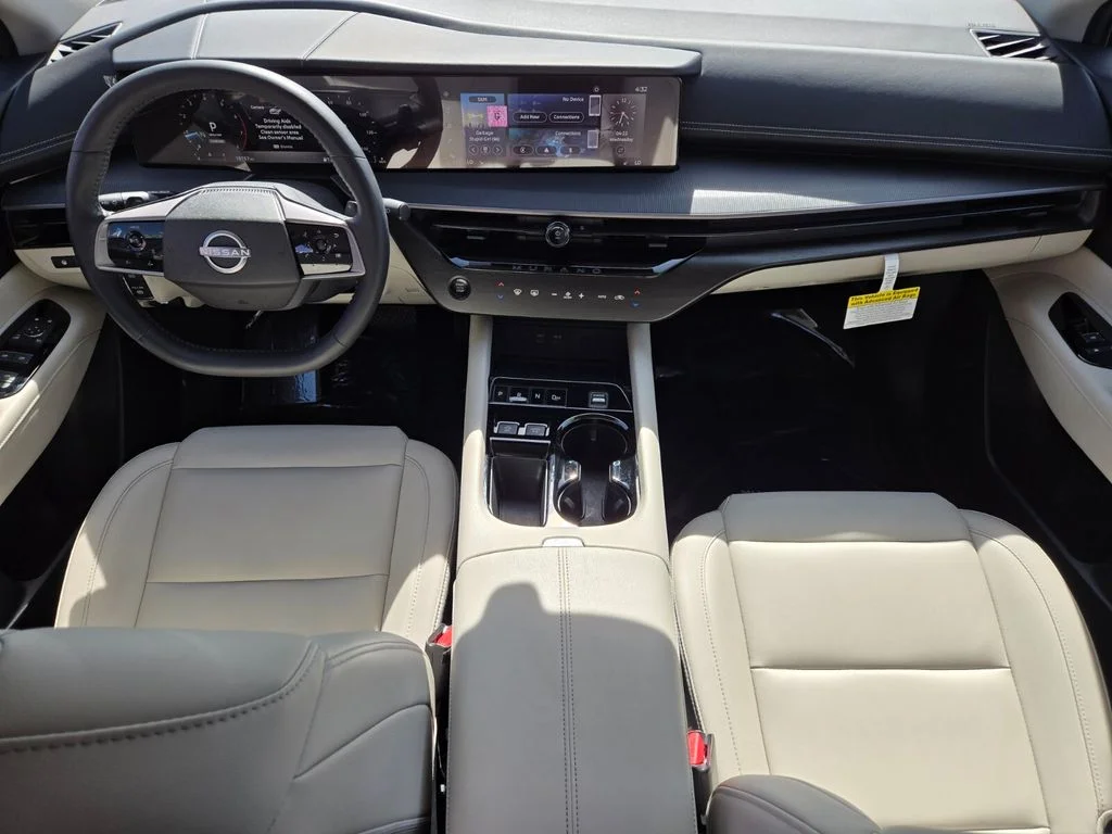 2025 Nissan Murano SV - Photo 14