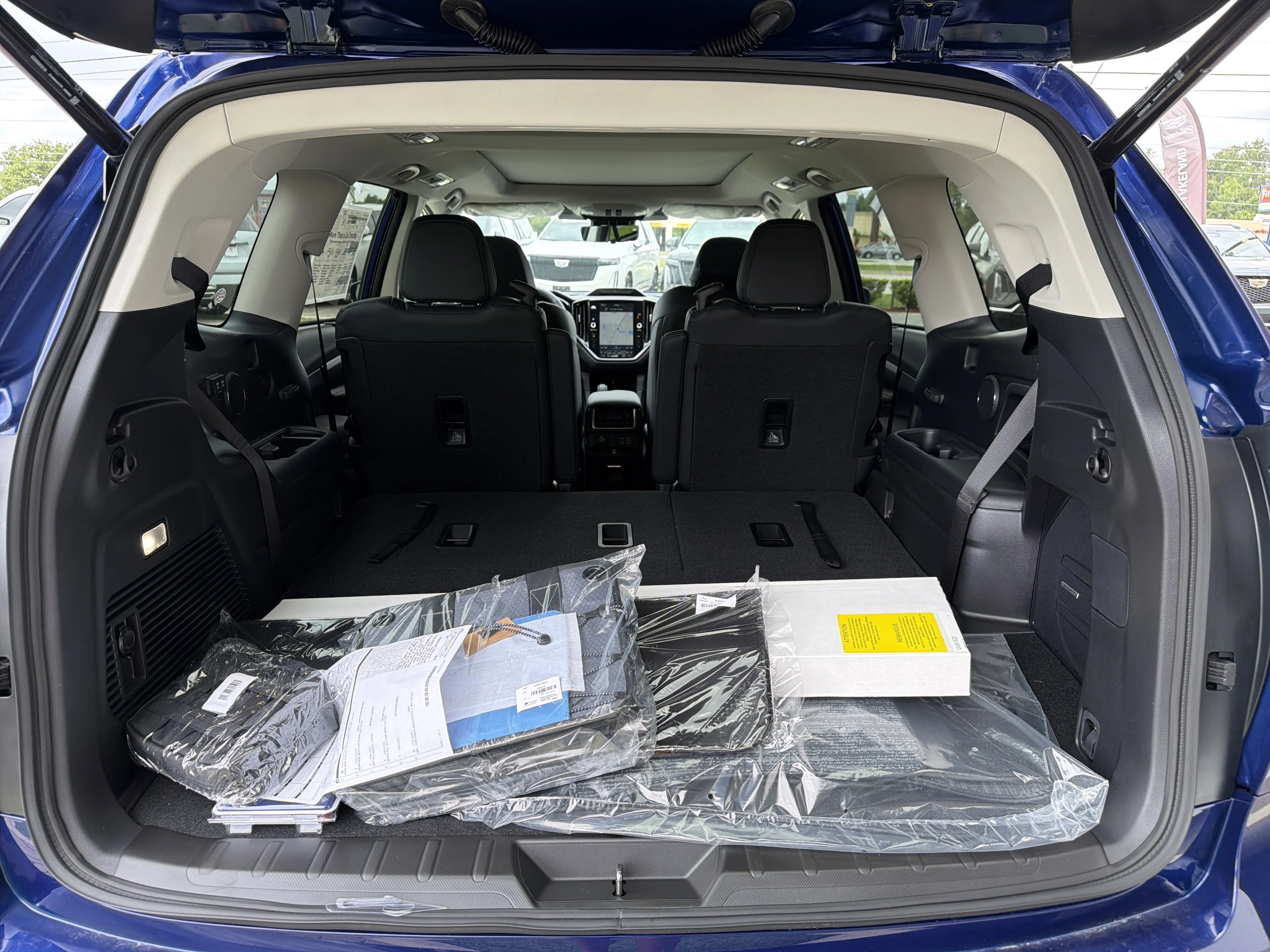 New 2026 SAPPHIRE BLUE PEARL Subaru Onyx Edition Touring 7-Passenger image 11