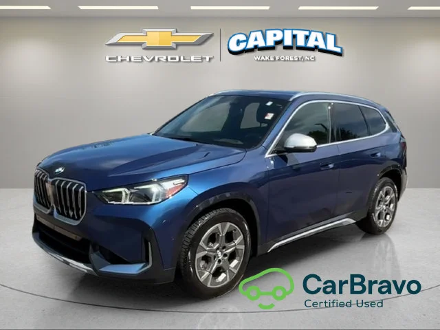 Used 2023 Blue BMW xDrive28i image 1