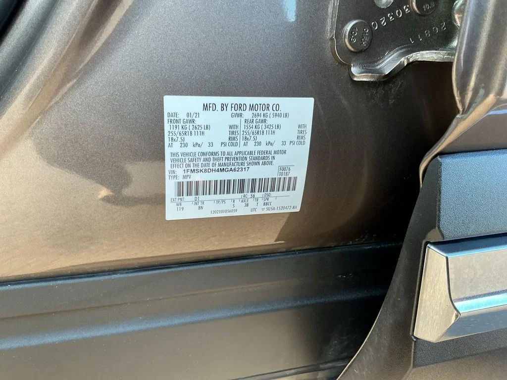 Used 2021 Gray Ford XLT image 25