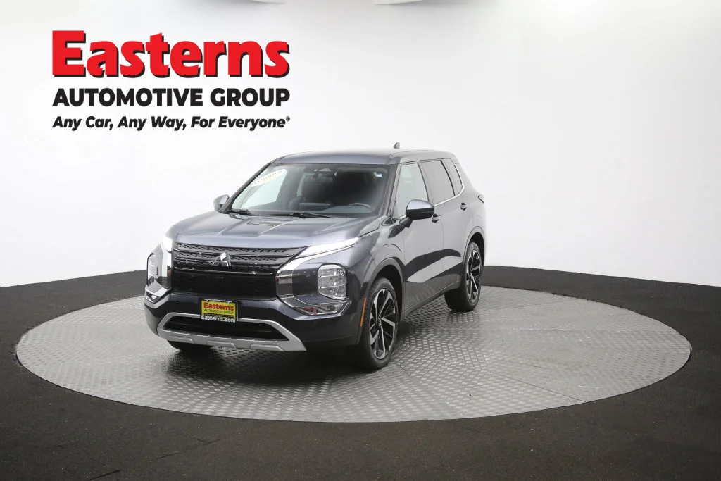 Used 2024 Gray Mitsubishi SE image 56