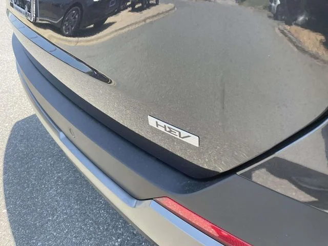 New 2026 Gray Kia EX image 8