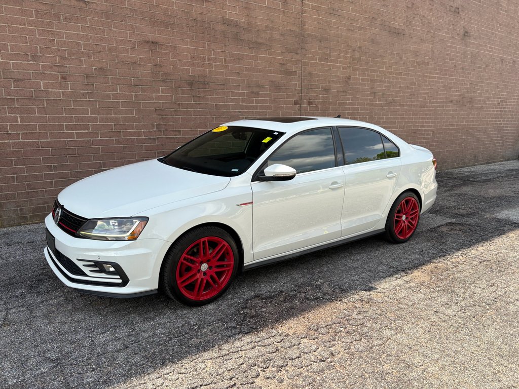 2017 Volkswagen Jetta 2.0T GLI Auto's photo