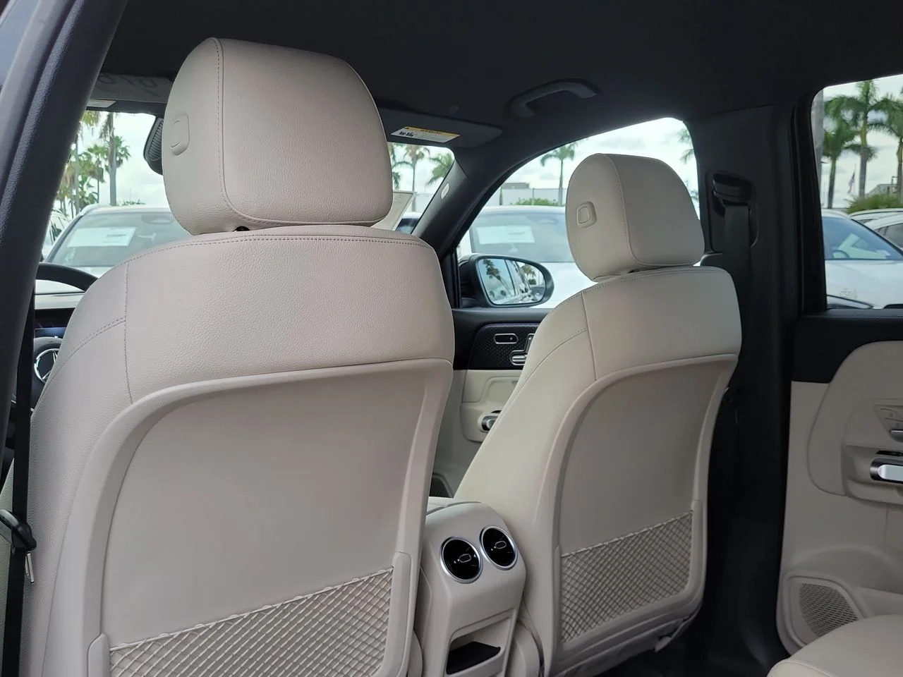 New 2026 Night Black Mercedes-Benz GLB 250 image 12