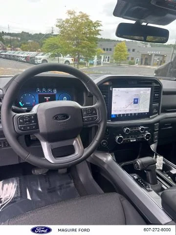 New 2026 Oxford White Ford XLT image 31
