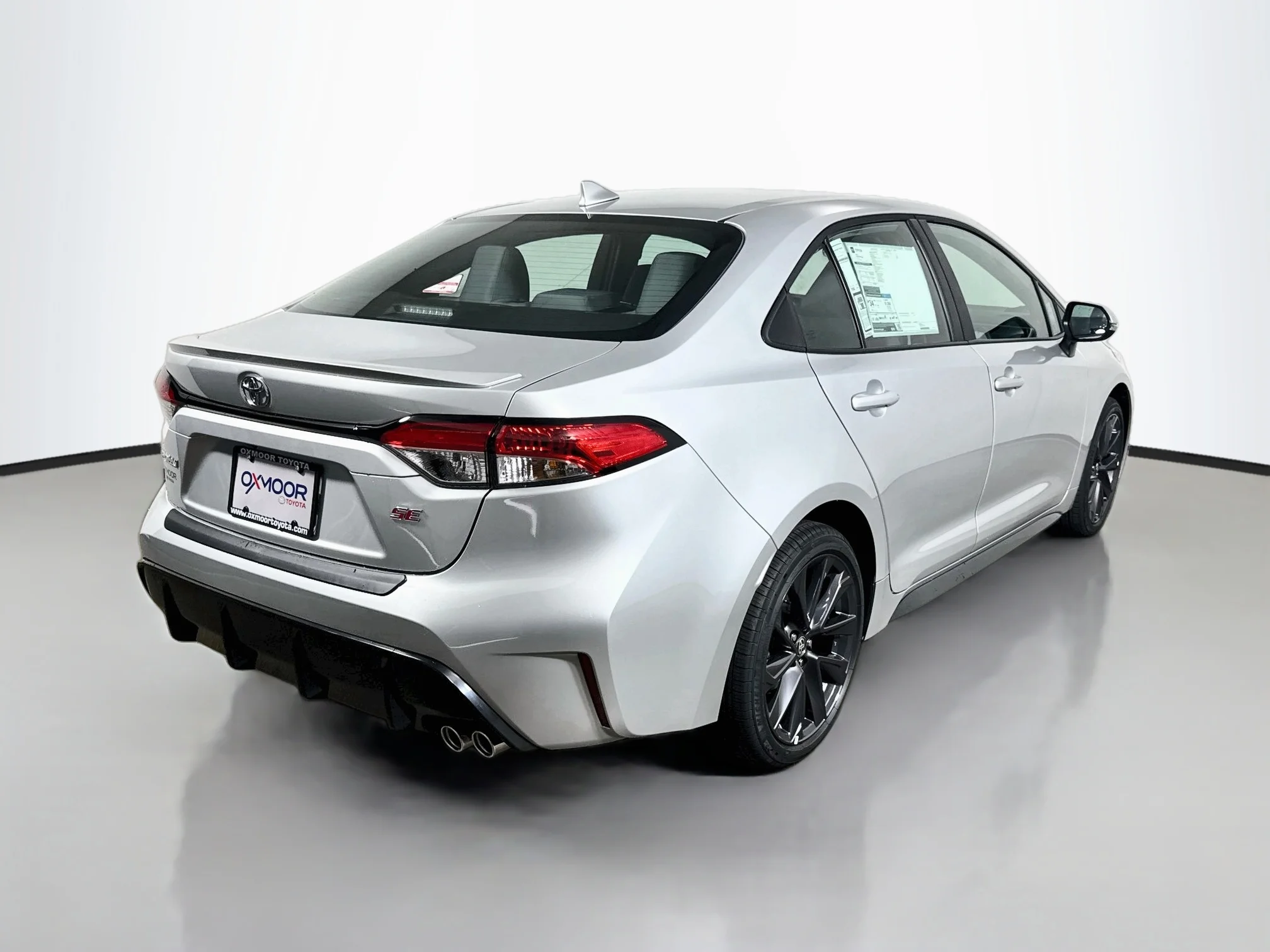 New 2026 Classic Silver Metallic Toyota SE image 7
