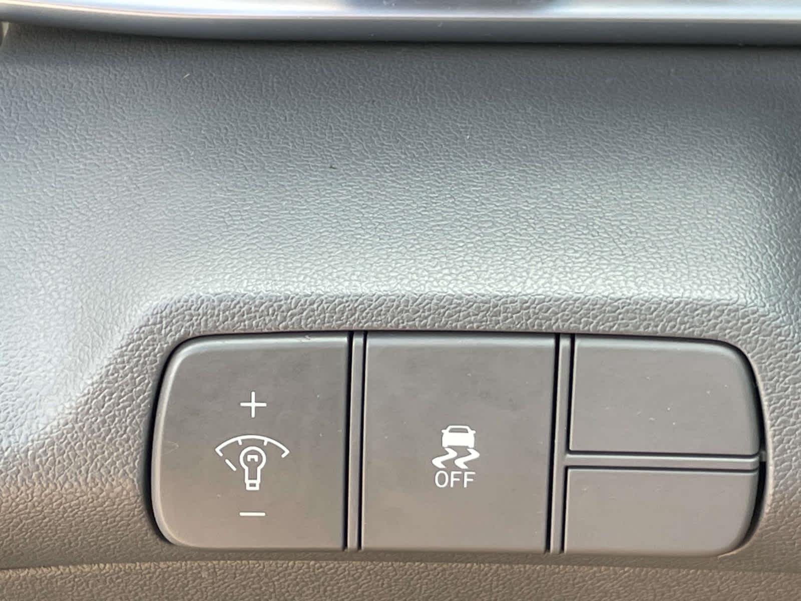Certified Used 2025 Ecotronic Gray Hyundai SEL Convenience image 30