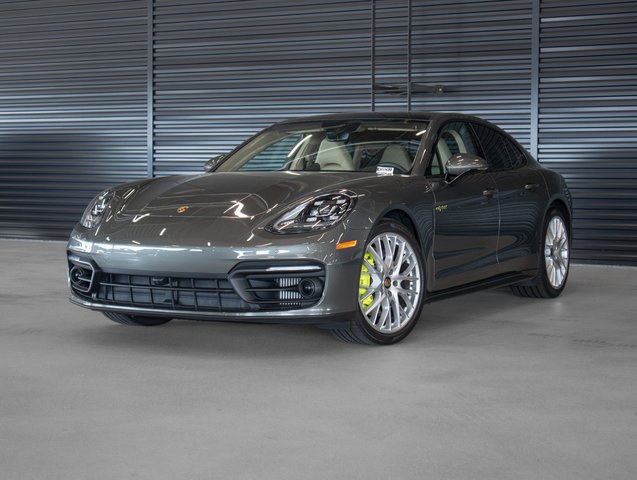 2023 Porsche Panamera 4 E-Hybrid