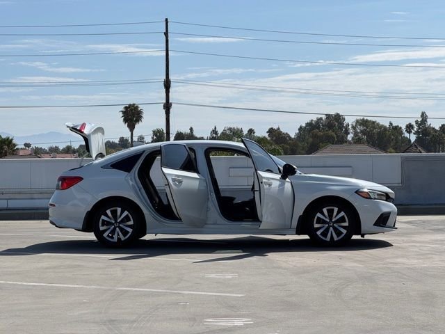 Used 2022 Platinum White Pearl Honda LX image 28