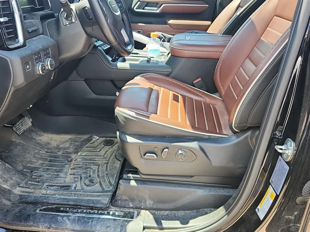 Used 2025 GMC Sierra 2500HD Denali Ultimate with VIN 1GT4UXEY8SF127060 for sale in Winona, Minnesota