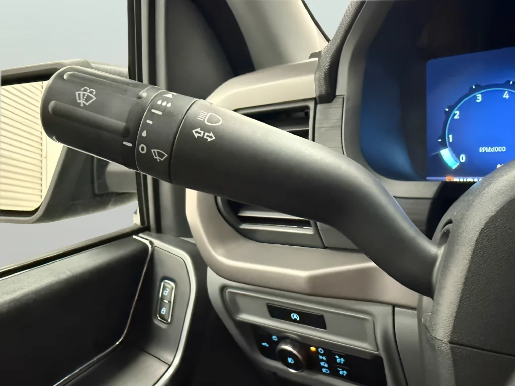 Used 2025 Black Ford XLT image 16