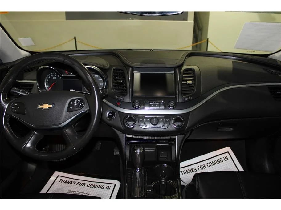 Used 2019 Mosaic Black Metallic Chevrolet LT image 14