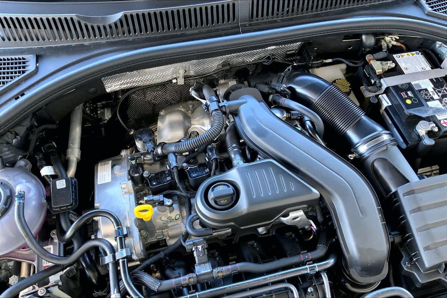 New 2026 Platinum Gray Metallic Volkswagen S image 17